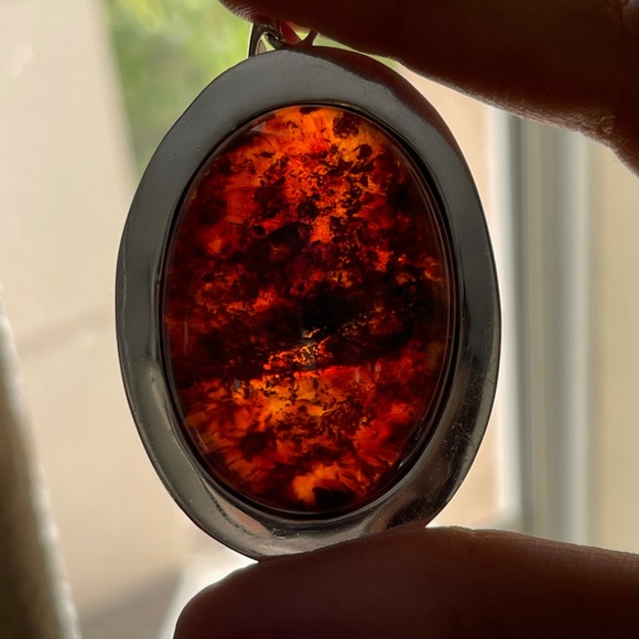 Huge oval cabochon Baltic honey amber sterling silver pendant & chain - Picture 12 of 15